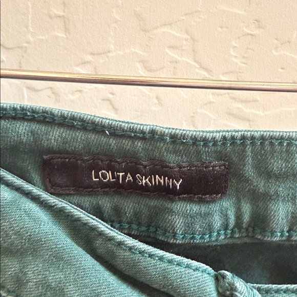 Lucky Brand Green Skinny Jeans - Picture 4 of 6